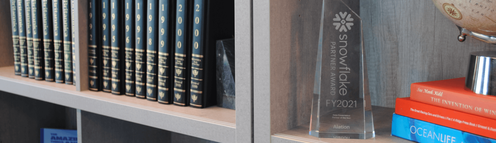 Alation Blog Image: Thank You Snowflake for Naming Alation the Data Governance Partner of the Year